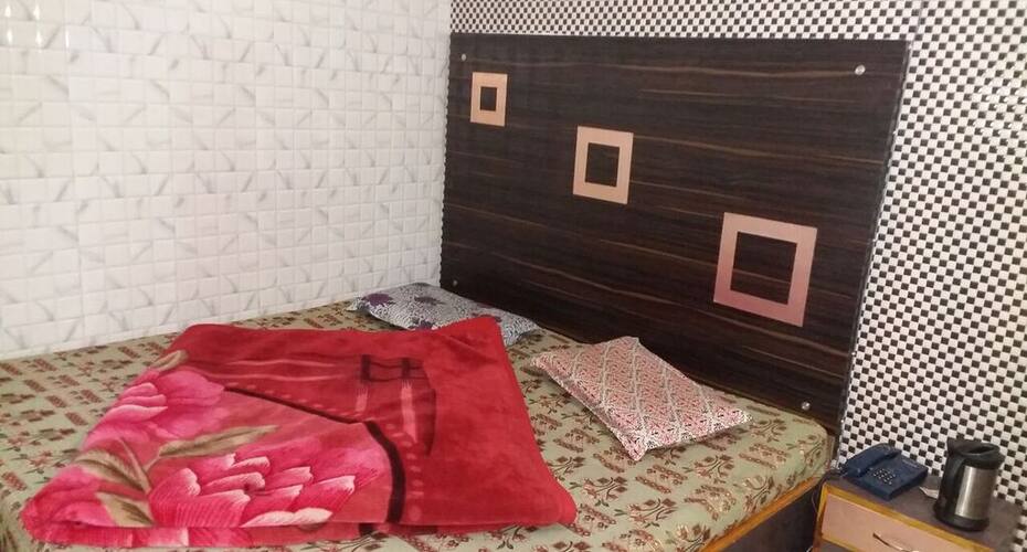 Hotel Maa Vaishno Palace, Katra 3